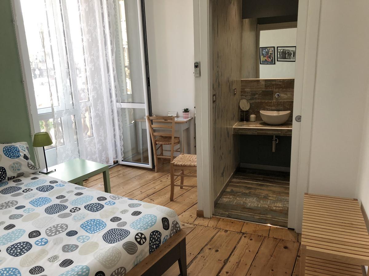 La Terrazza Di Arturo Guest House Торино Екстериор снимка